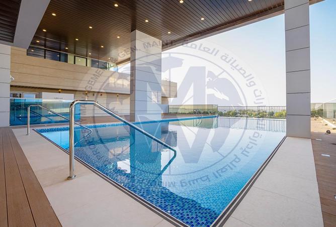 Brand New Studio w/ Parking & Amenities