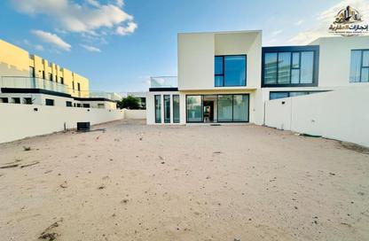 Villa - 3 - 5 for sale in Golf Community - Al Zorah - Ajman