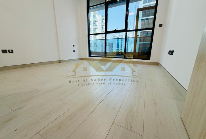 80675677 - Property Image 3