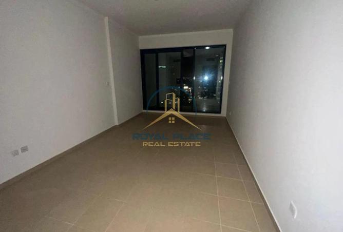 71087446 - Property Main Image