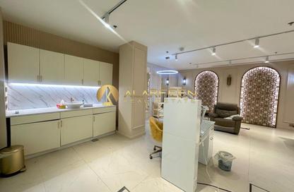 Shop - Studio - 4 Bathrooms for rent in The Waves Tower B - The Waves - Dubai Marina - Dubai