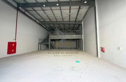 Warehouse - Studio - 1 for rent in Industrial Building 13 - Industrial Area 13 - Sharjah Industrial Area - Sharjah