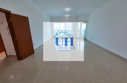 Apartment - 4 Bedrooms - 5 Bathrooms for rent in Corniche Road - Abu Dhabi