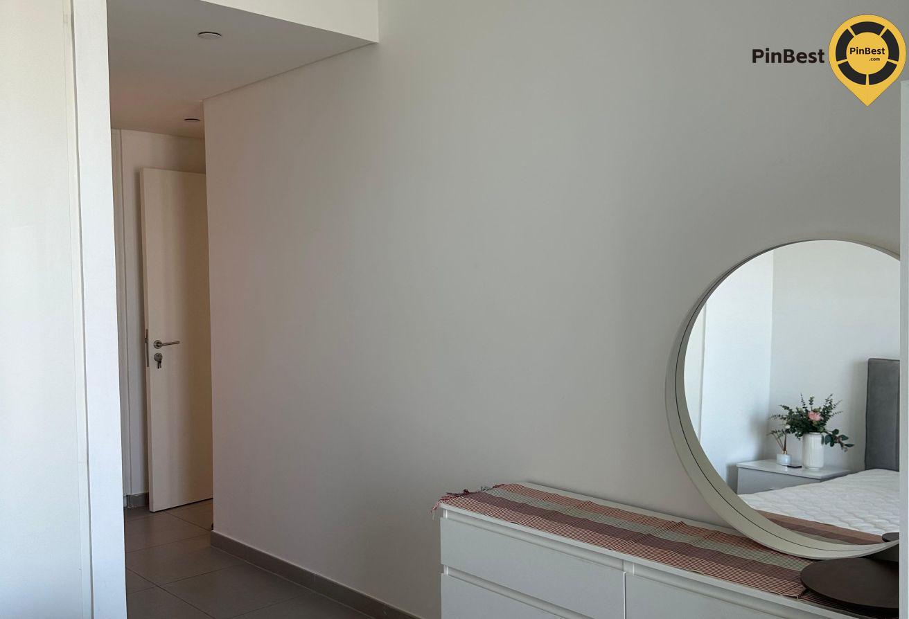 Luxury 2BR | High Floor | Vacant End of July photo 6