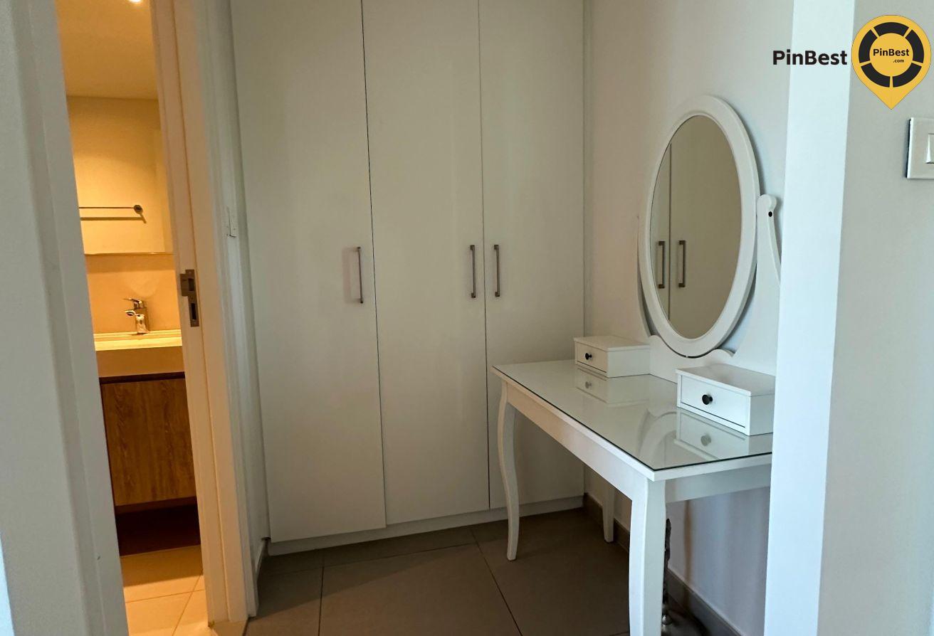 Luxury 2BR | High Floor | Vacant End of July photo 12