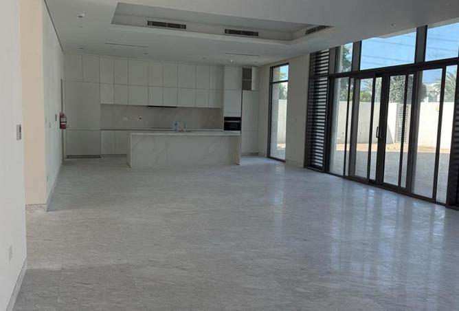 68277060 - Property Image 3