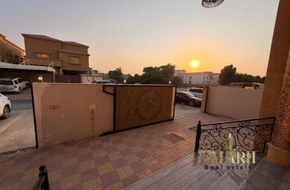 Villa - 5 - 7 for sale in Al Mowaihat 2 - Al Mowaihat - Ajman