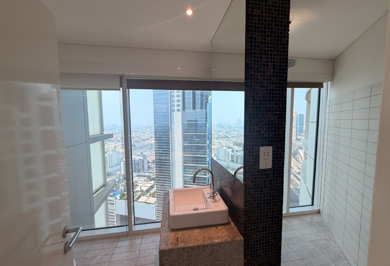 Ready to Move In | 2BR Apartment | Covered Parking gallery image