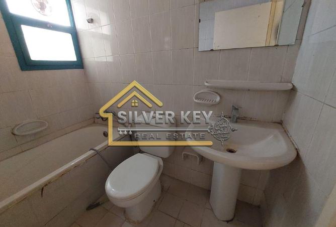 77398526 - Property Image 3