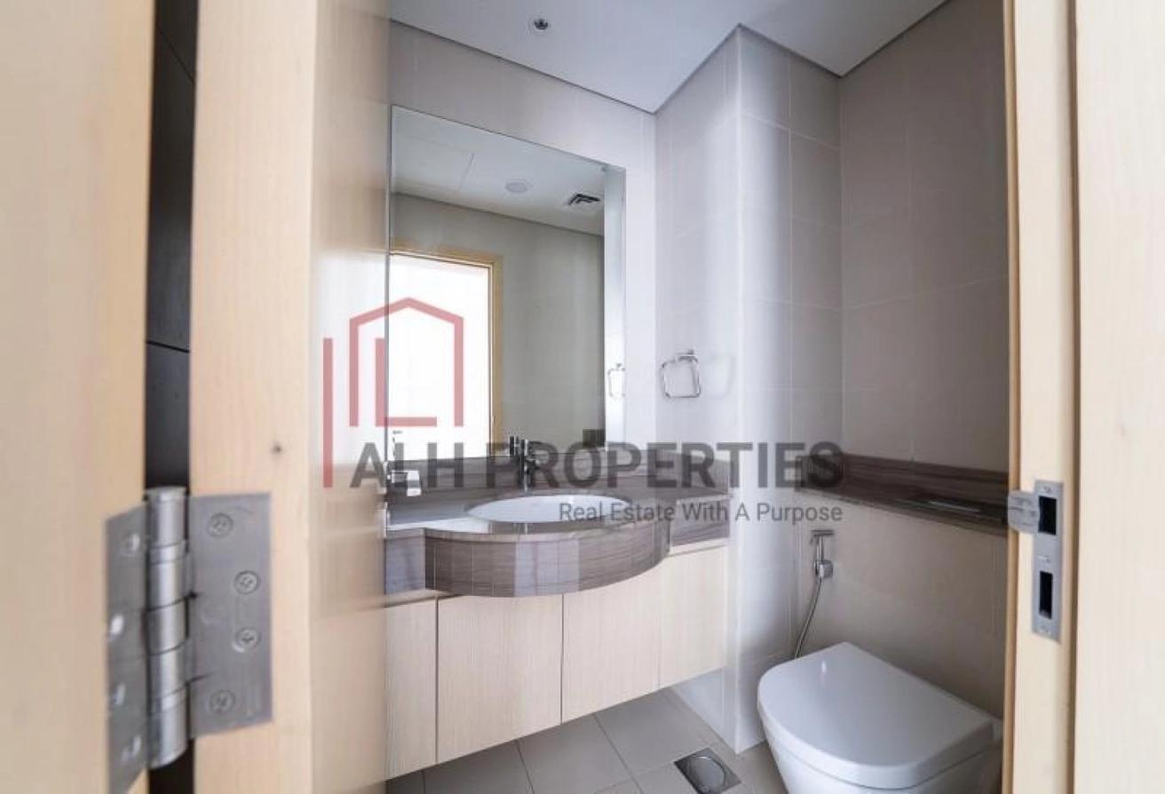 Vacant | Single Row | Landscaped| Large plot photo 20