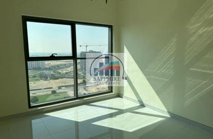 Apartment - 1 - 1 for rent in Wavez Residence - Liwan - Dubai