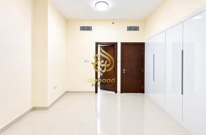 Apartment - 2 - 3 for rent in Infinity Building - Sheikh Zayed Road - Dubai Apartment - 2 - 3 for rent in Infinity Building - Sheikh Zayed Road - Dubai