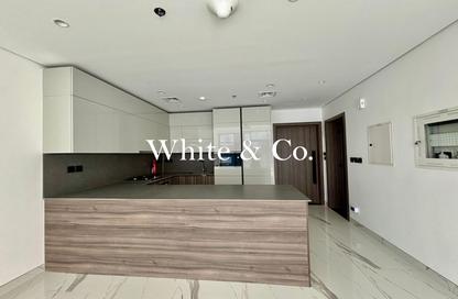 Apartment - 1 Bedroom - 2 Bathrooms for rent in Royal Regency - Business Bay - Dubai