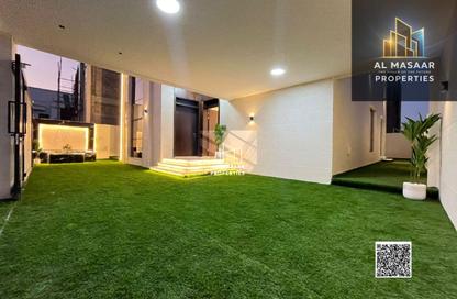 Villa - 4 - 6 for sale in Al Zaheya Gardens - Al Zahya - Ajman