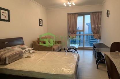Apartment - Studio - 1 for rent in Goldcrest Executive - JLT Cluster C - Jumeirah Lake Towers - Dubai