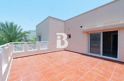 Villa - 4 Bedrooms - 5 Bathrooms for rent in District 16 - Jumeirah Village Circle - Dubai