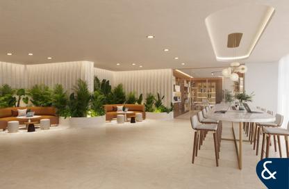 Apartment - 4 Bedrooms - 4 Bathrooms for sale in Ellington Beach House - The Crescent - Palm Jumeirah - Dubai