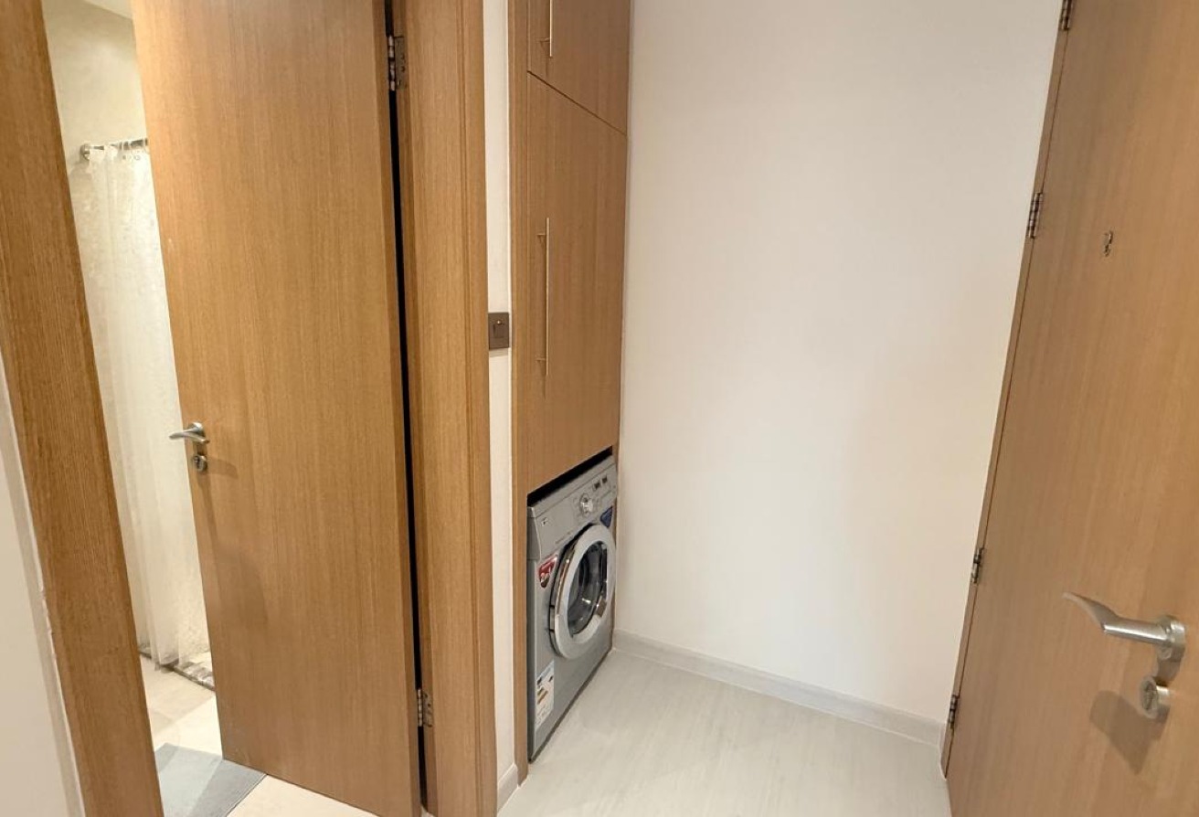 Studio apartment in Saba Tower 3, Jumeirah Lake Towers: 11