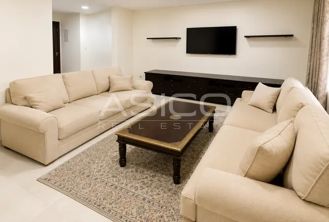 152853114 - Property Image 2