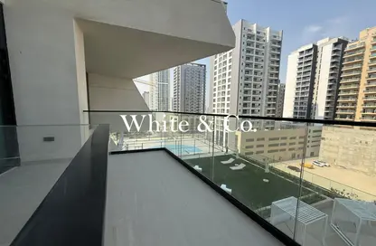 شقة - غرفة نوم - 2 حمامات للبيع في بن غاطي فانتوم - ديستريكت 17 - قرية جميرا الدائرية - دبي