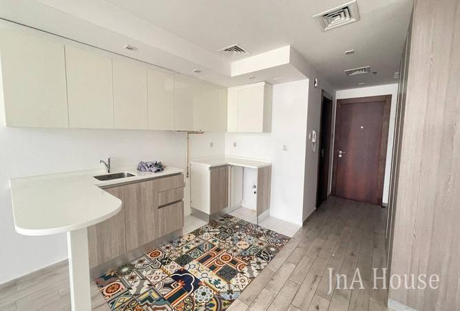 144617100 - Property Image 3