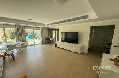 Townhouse - 3 Bedrooms - 3 Bathrooms for rent in Springs 12 - The Springs - Dubai