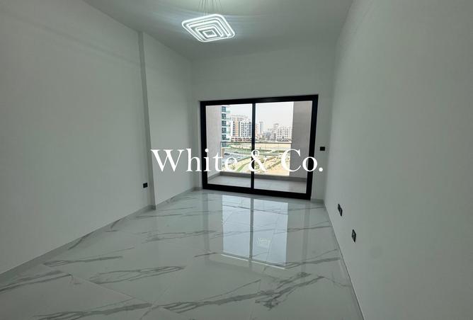 73845145 - Property Image 2