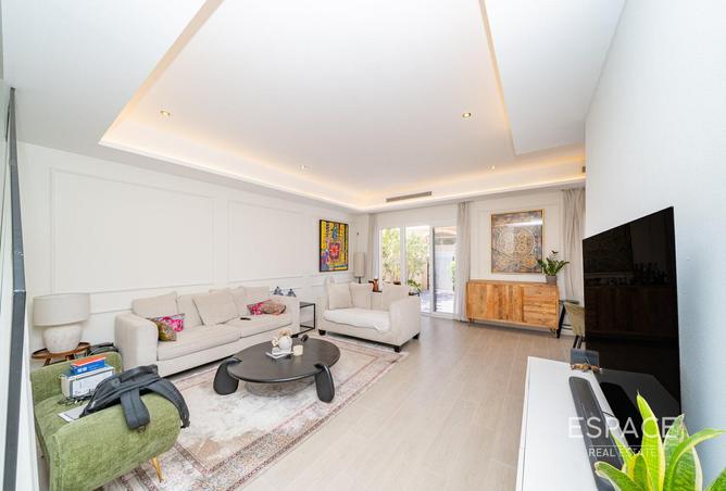 72719292 - Property Image 2