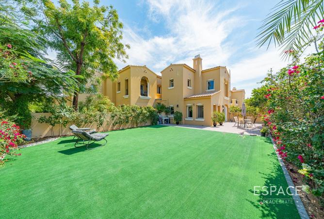 72719292 - Property Main Image