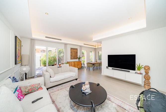 72719292 - Property Image 3