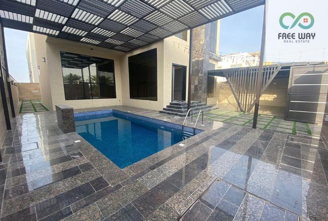 141915886 - Property Image 2