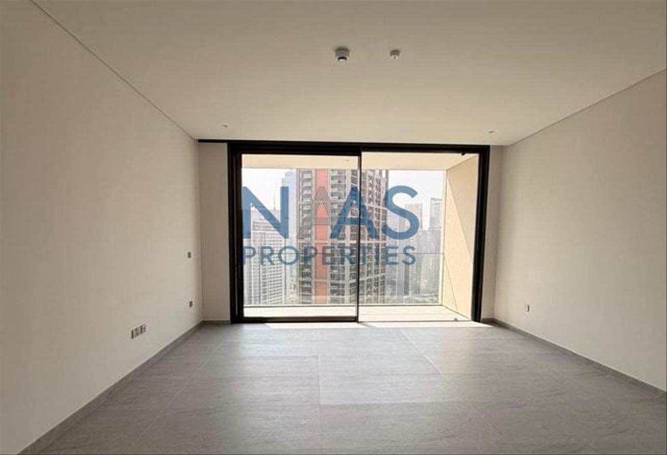 Luxurious Studio | Prime Location | Relaxing photo 5
