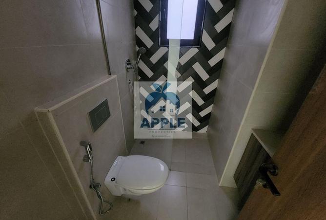 81526451 - Property Image 2