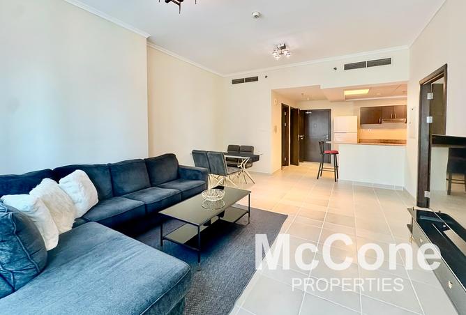 Marina View | Spacious | Well Maintained photo 2