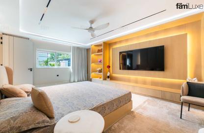 Villa - 4 - 4 for rent in District 6 - Jumeirah Park - Dubai