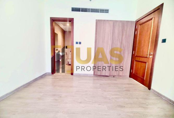 135609530 - Property Image 2