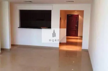 شقة - غرفة نوم - 2 حمامات للايجار في تفريعة القنال 1 - أبراج الجولف - مدينة دبي الرياضية - دبي