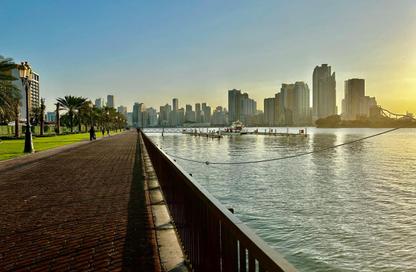 Office Space - Studio - 1 for rent in Lake Tower - Al Majaz 1 - Al Majaz - Sharjah