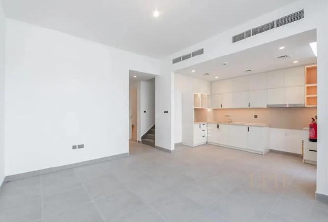 83212761 - Property Main Image