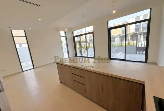 152813325 - Property Image 3