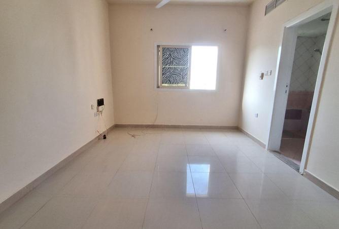 63603975 - Property Image 2