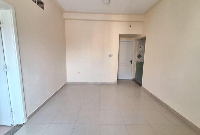 63603975 - Property Main Image