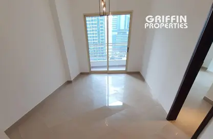 Apartment - 1 Bedroom - 2 Bathrooms for rent in Icon Tower 2 - JLT Cluster L - Jumeirah Lake Towers - Dubai