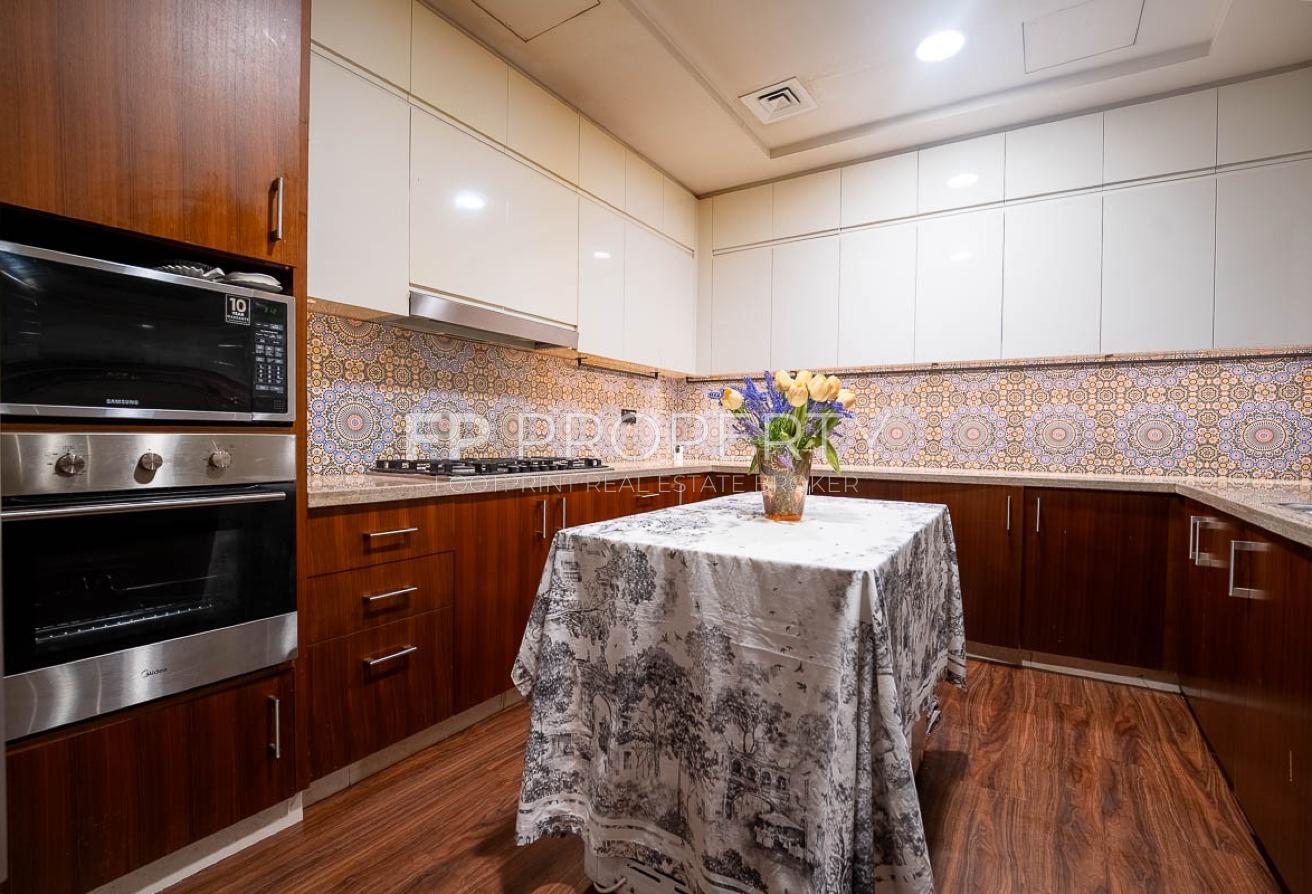Full Burj Khalifa View | Fully Furnished | Vacant photo 27