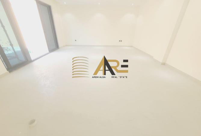 93150064 - Property Image 3