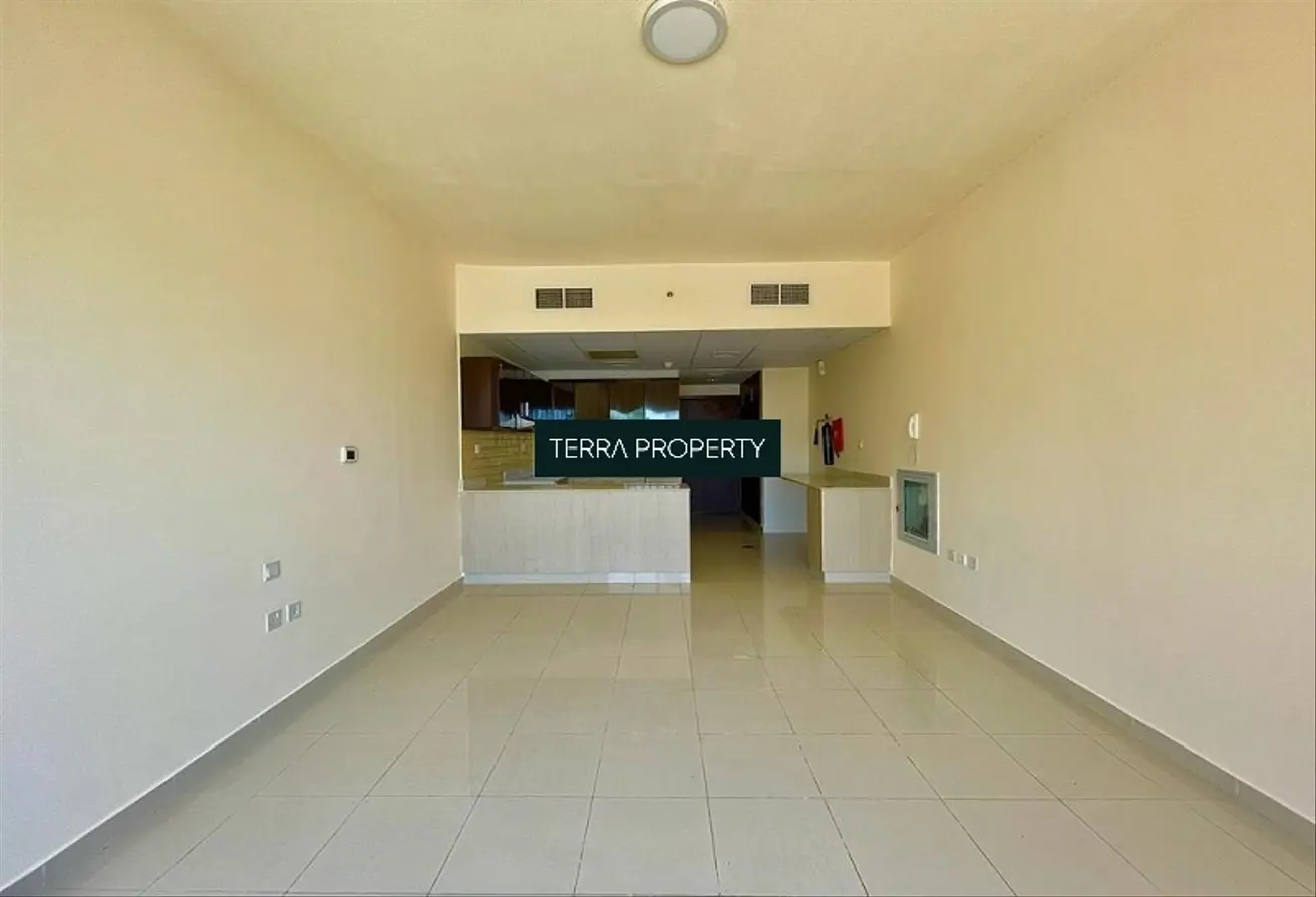 136073998 - Property Main Image