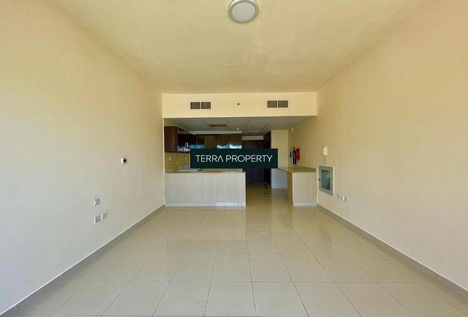 136073998 - Property Main Image