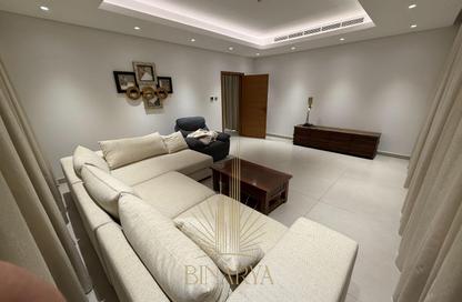 Villa - 5 - 6 for sale in Sharjah Garden City - Sharjah