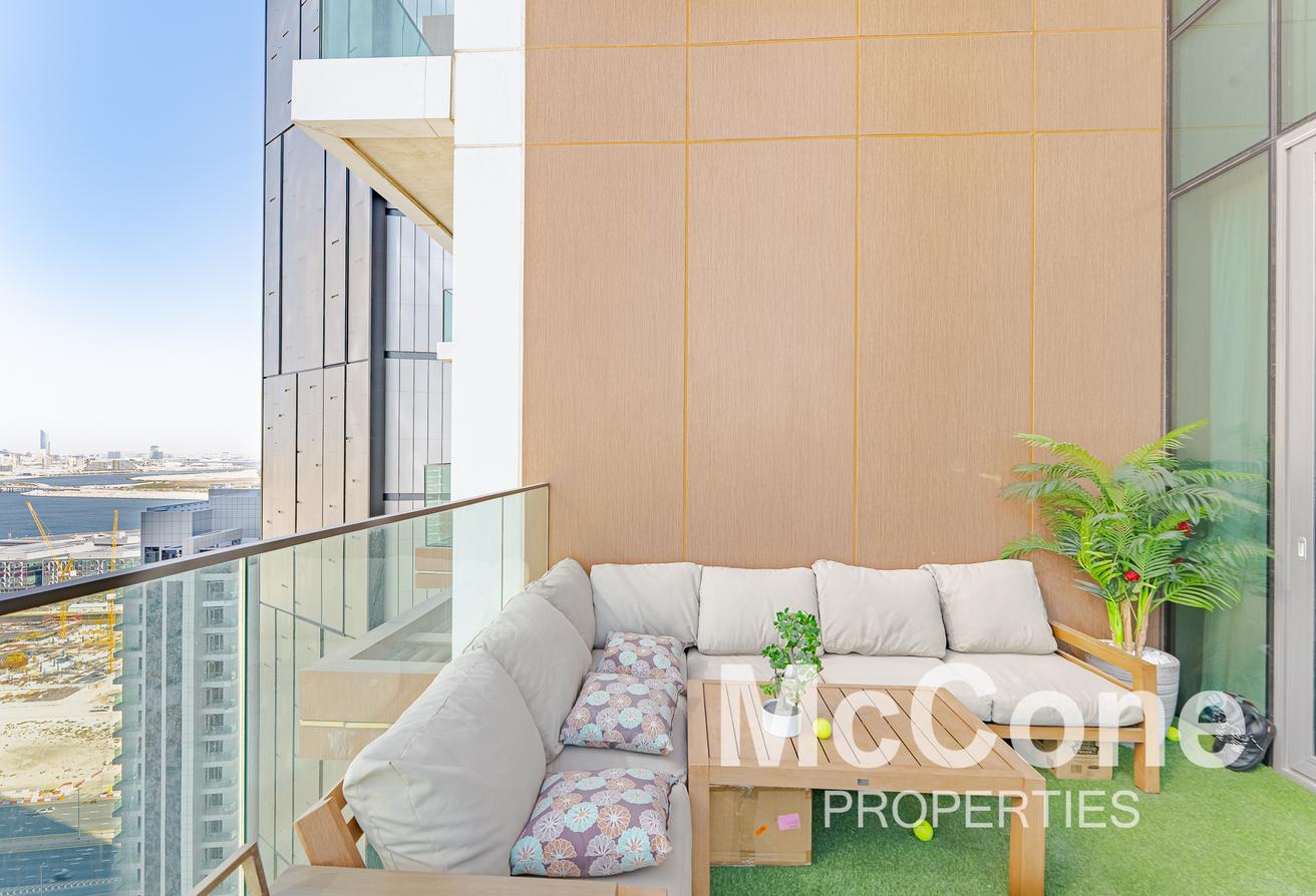 Burj View | Upgraded Corner Duplex | Maids/Study photo 25