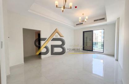 Apartment - 1 - 2 for rent in Iliyaa Tower 4 - Jumeirah Garden City - Al Satwa - Dubai